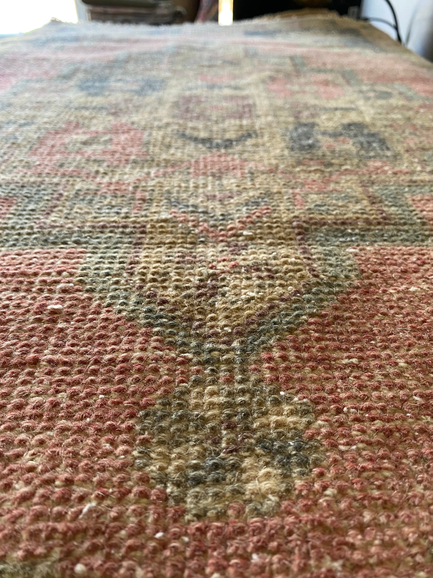 J ~ 3’ x 1’8”