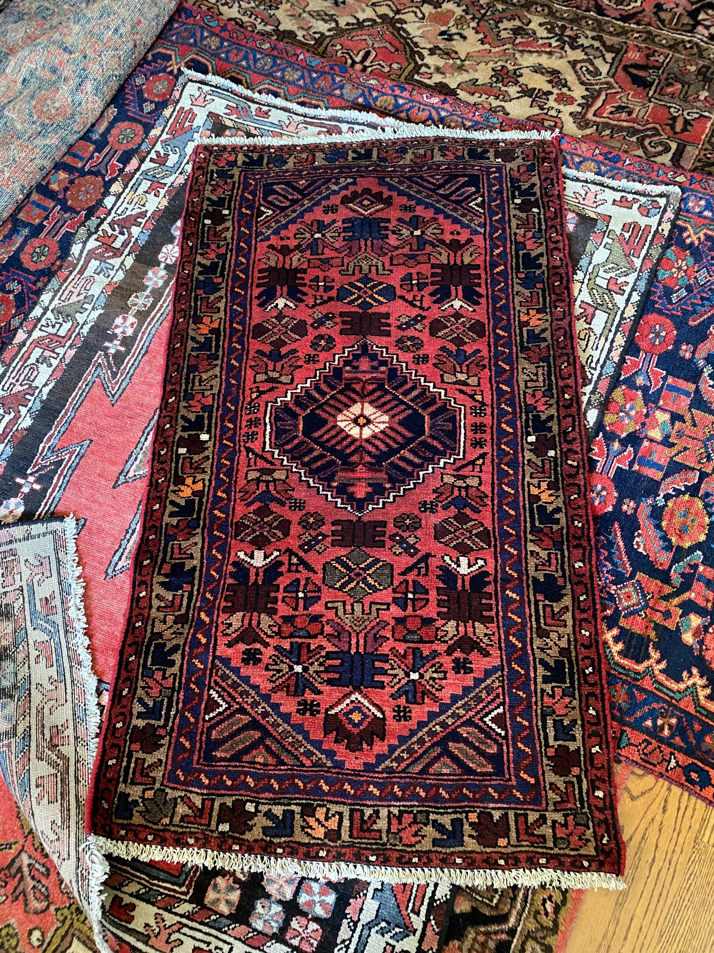 ZANJAN ~2’5 x 4’3”