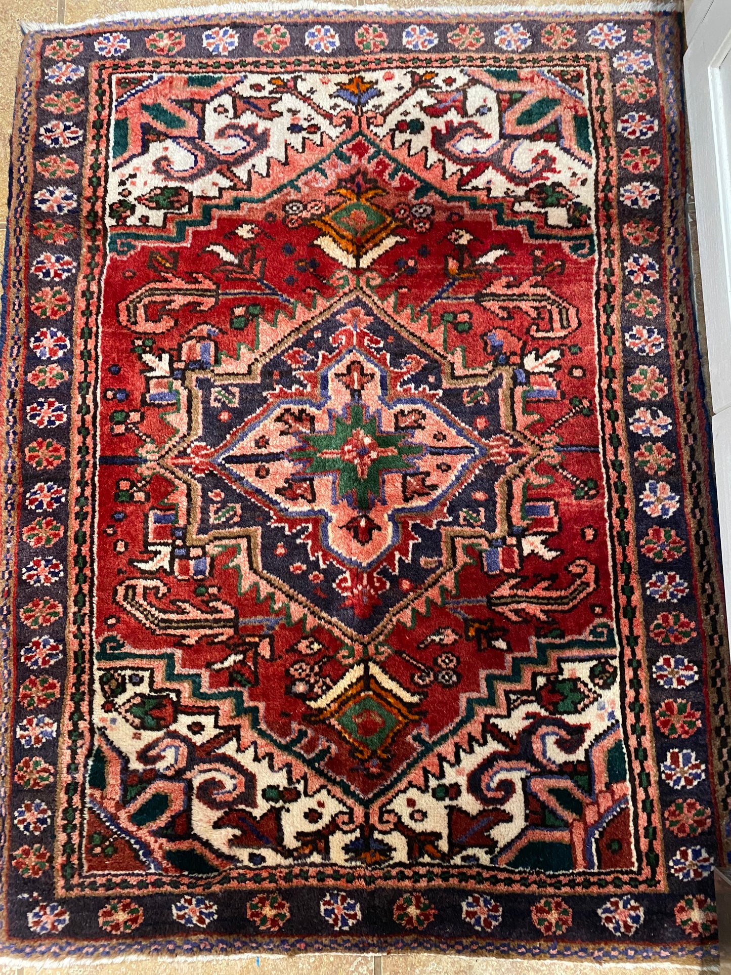 Berry Hill ~ 2’9” x 3’9”