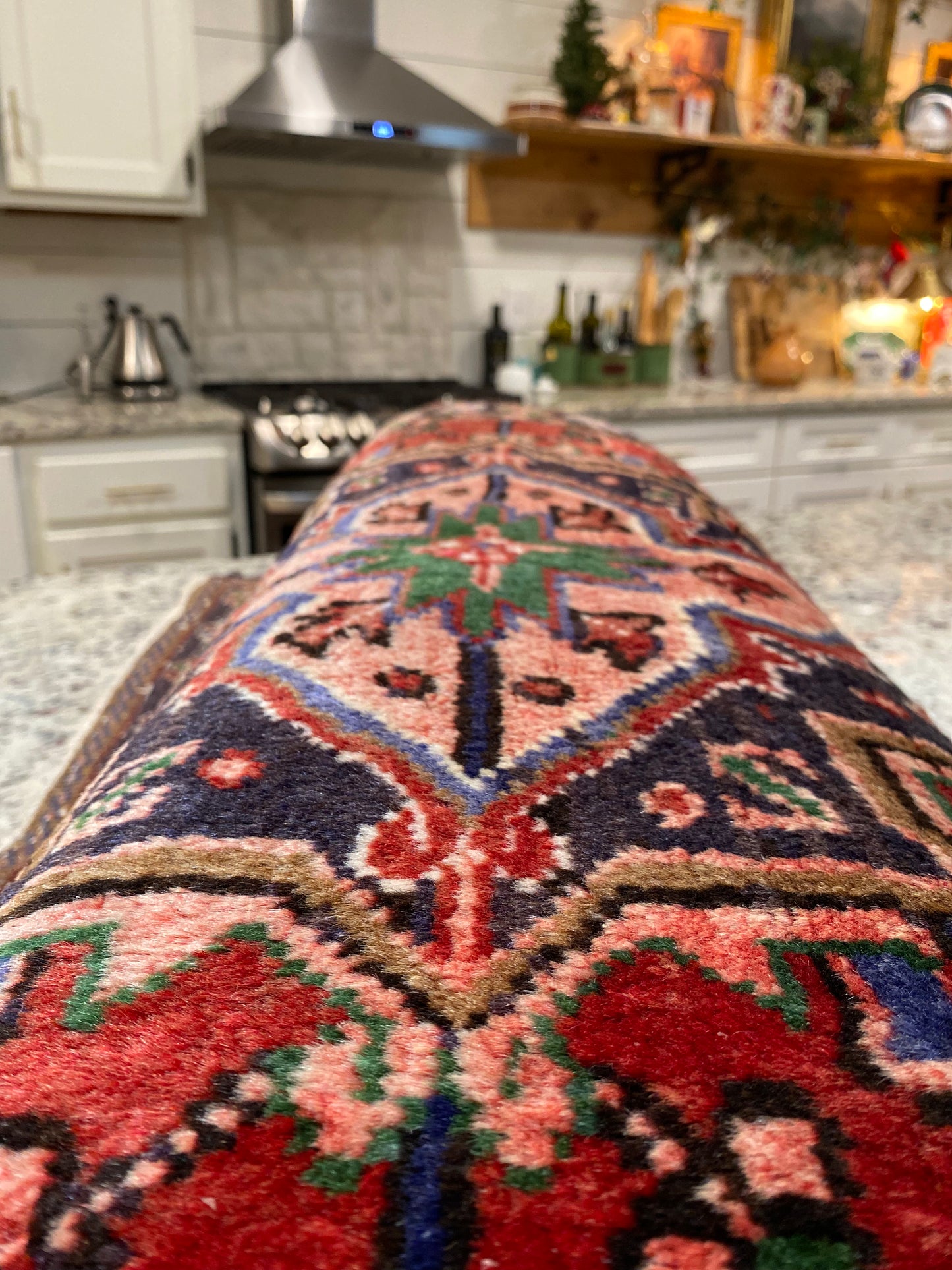 Berry Hill ~ 2’9” x 3’9”