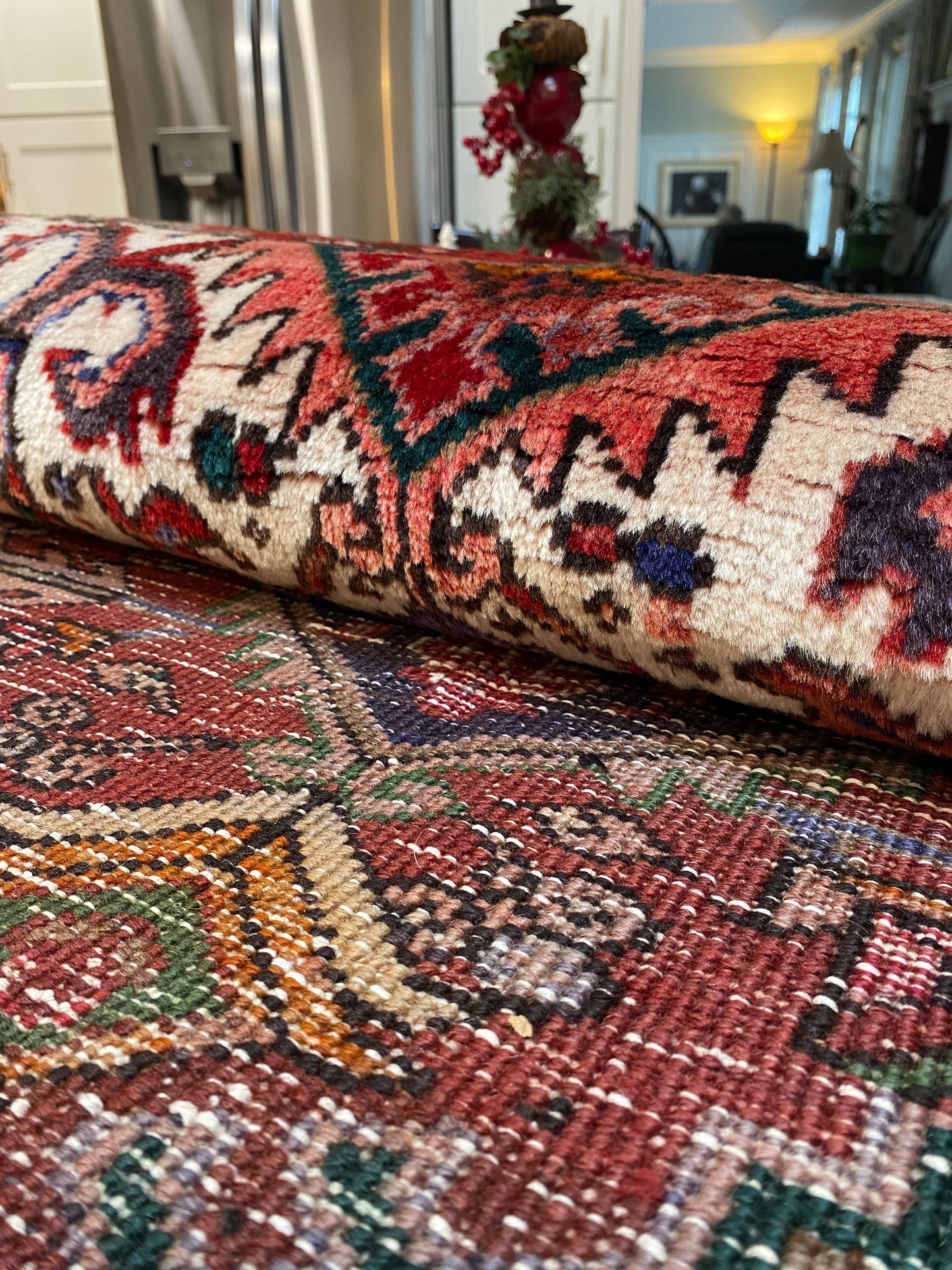 Berry Hill ~ 2’9” x 3’9”